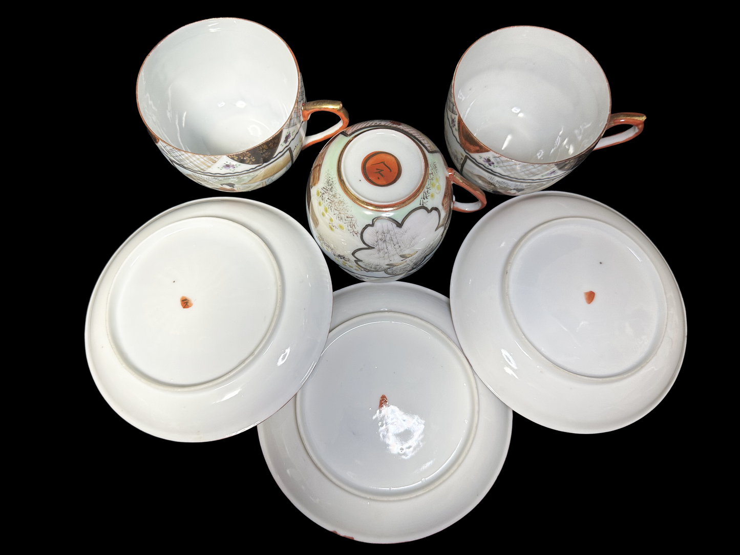 ntique Kutani Hakutai: A Century of Translucent Artistry