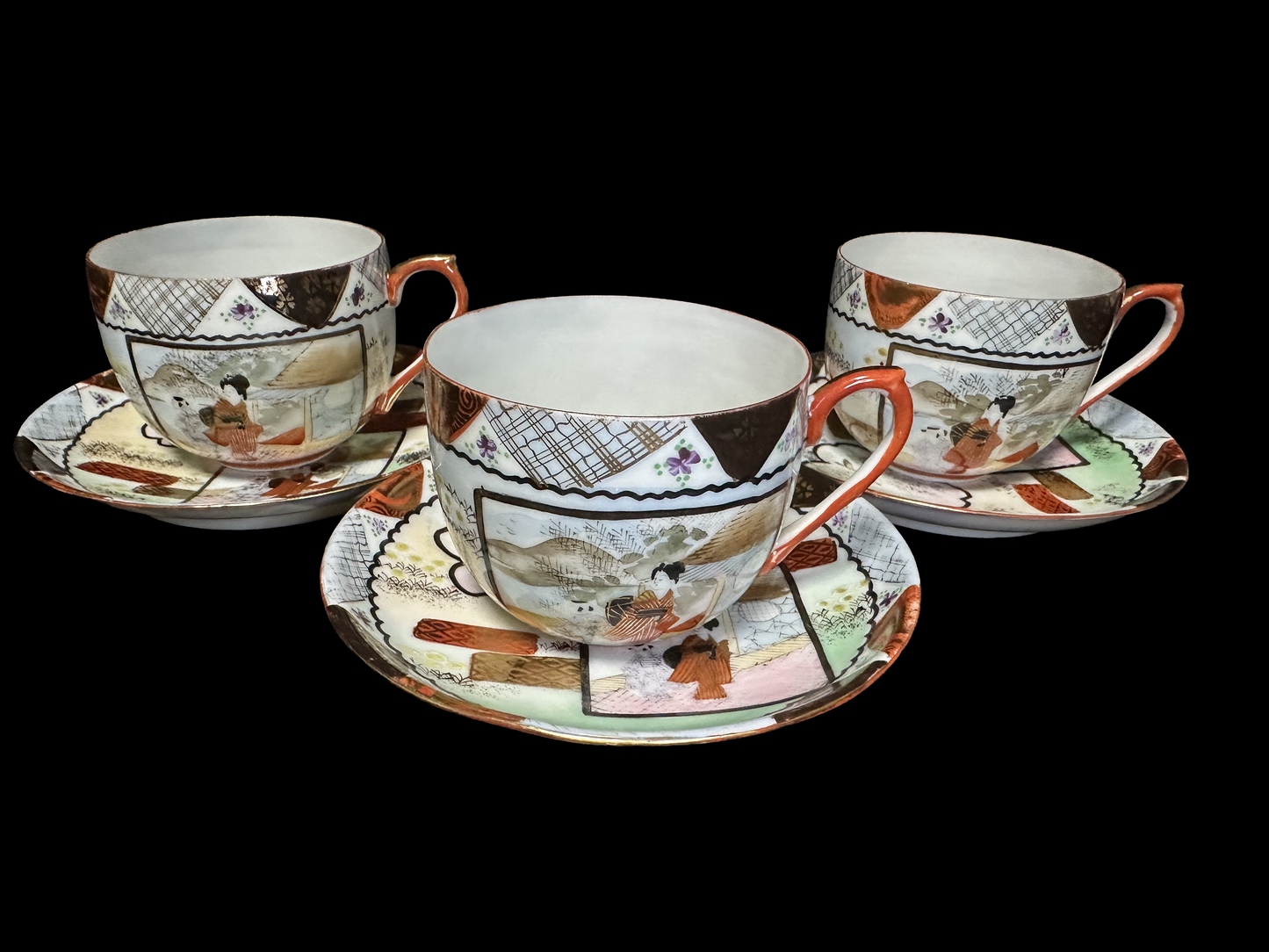 ntique Kutani Hakutai: A Century of Translucent Artistry