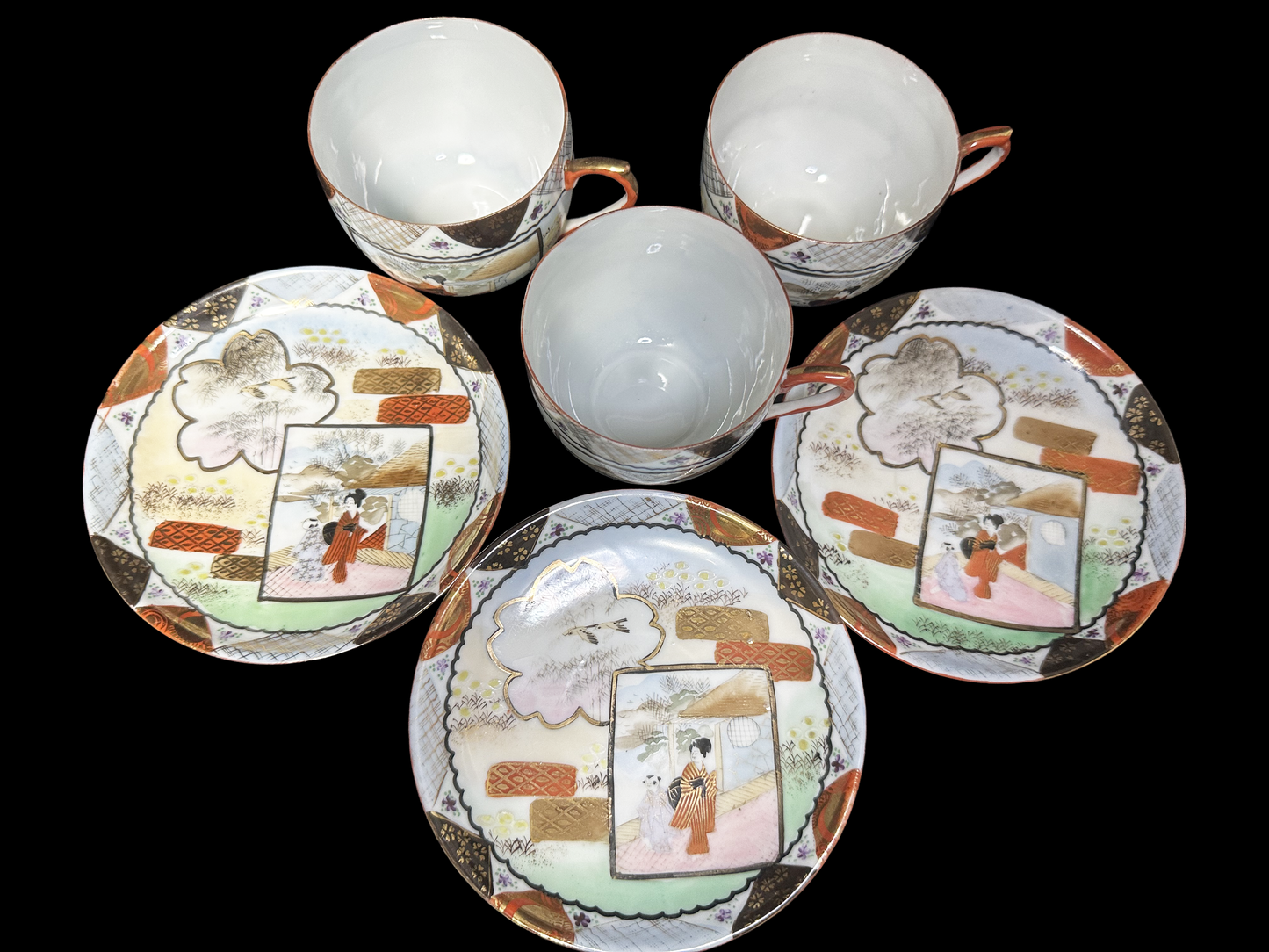 ntique Kutani Hakutai: A Century of Translucent Artistry