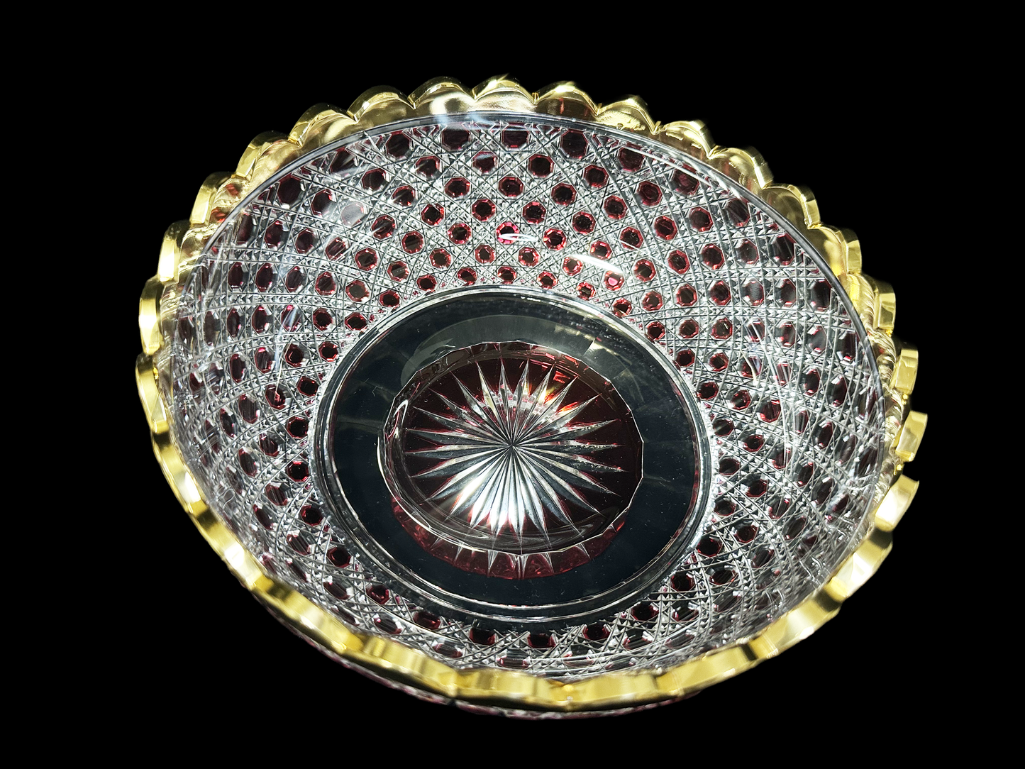 Shuseki's Radiant Ruby-Cut Kiriko Sweets Bowl: A Masterpiece of Edo 秀石のルビーカット切子菓子椀：江戸の職人技が光る逸品 Craftsmanship