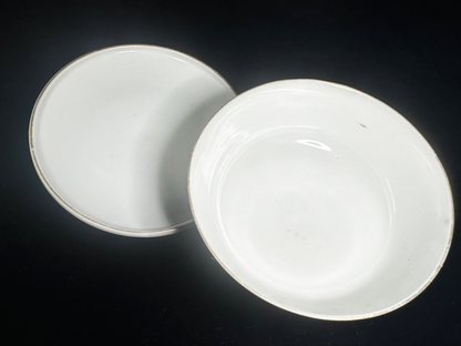 Set of Ten Antique Imari Ware (Ko-Imari Style) Lidded Bowls — Est. 150-200 Years Old — Flying Bird & Kinrande Design　古伊万里様式：鳥文様・金襴手 蓋付茶碗 8客