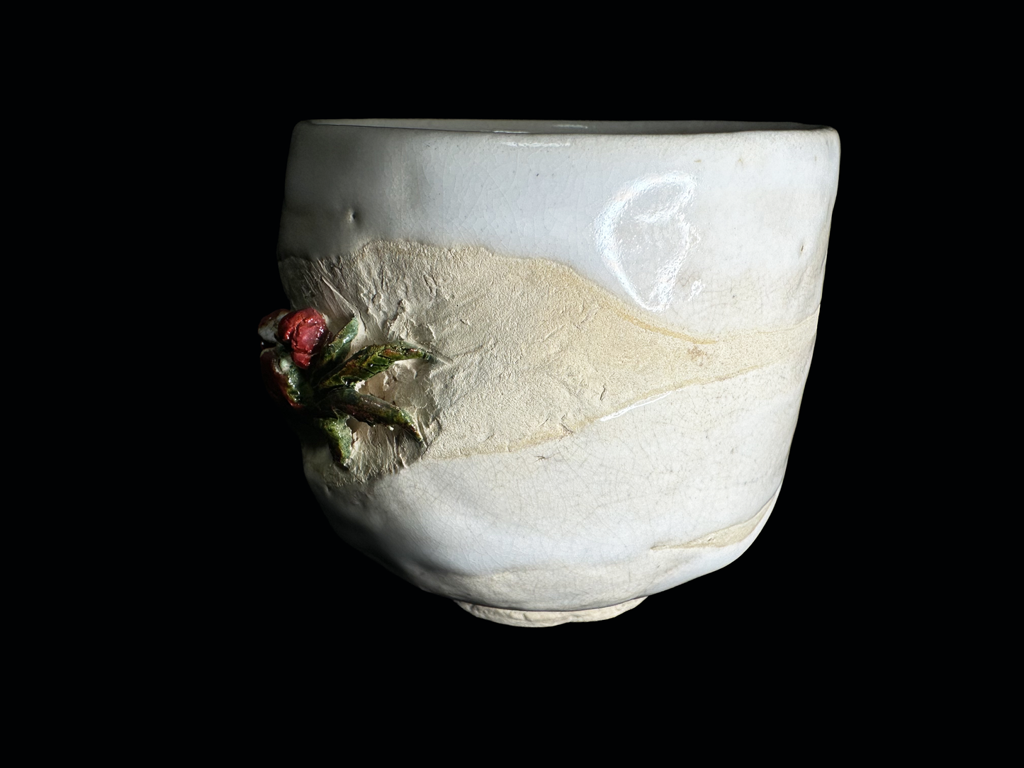 Rare Suigetsu Ware: Tea Cup by Founder Tsunekata (1st Gen) - Sculpted Crab　希少 水月焼：初代恒方 作 蟹細工入り湯呑み