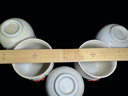 Jusuien (寿水園) Hand-Sculpted Tea Cups (Yunomi) - Set of Five with Realistic Crab Motif　寿水作 蟹細工 湯呑み 五客揃