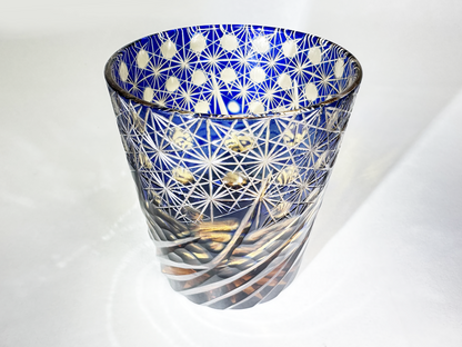 Masterpiece Edo Kiriko Glass: Cobalt Blue & Amber Whiskey Tumbler with Traditional Cutwork　江戸切子 名品：青・琥珀色被せガラス 伝統文様カットグラス