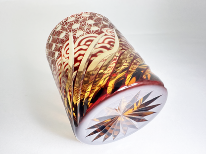 Masterpiece Edo Kiriko Glass: Ruby Red & Amber Tumbler with Traditional Hand-Cutwork　江戸切子 名品：ルビーレッド・琥珀色被せガラス 伝統文様カットグラス