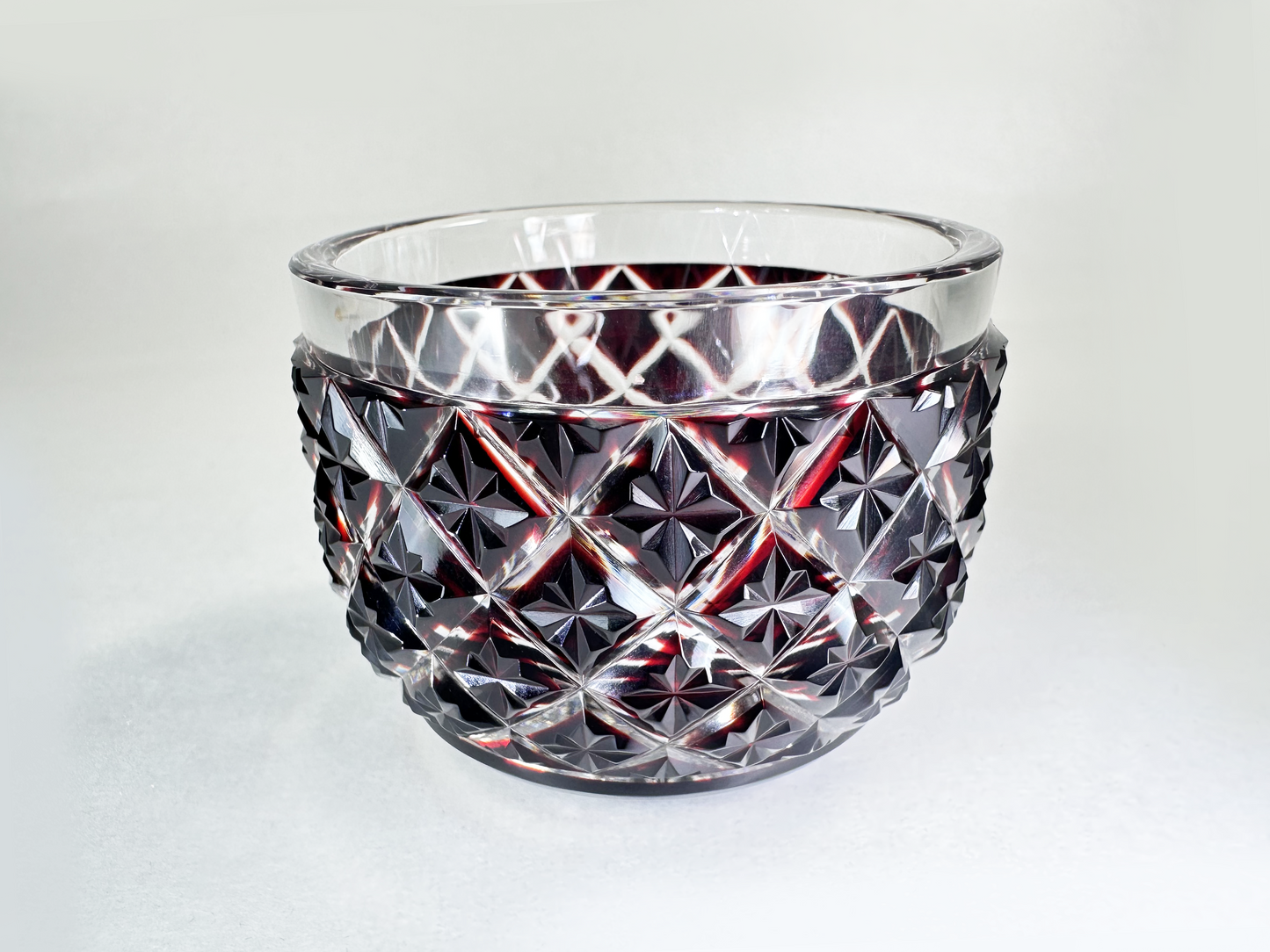 Authentic Satsuma Kiriko Sake Cup (Guinomi): Ruby Red Diamond Cut 　薩摩切子 ぐい呑み：深い赤