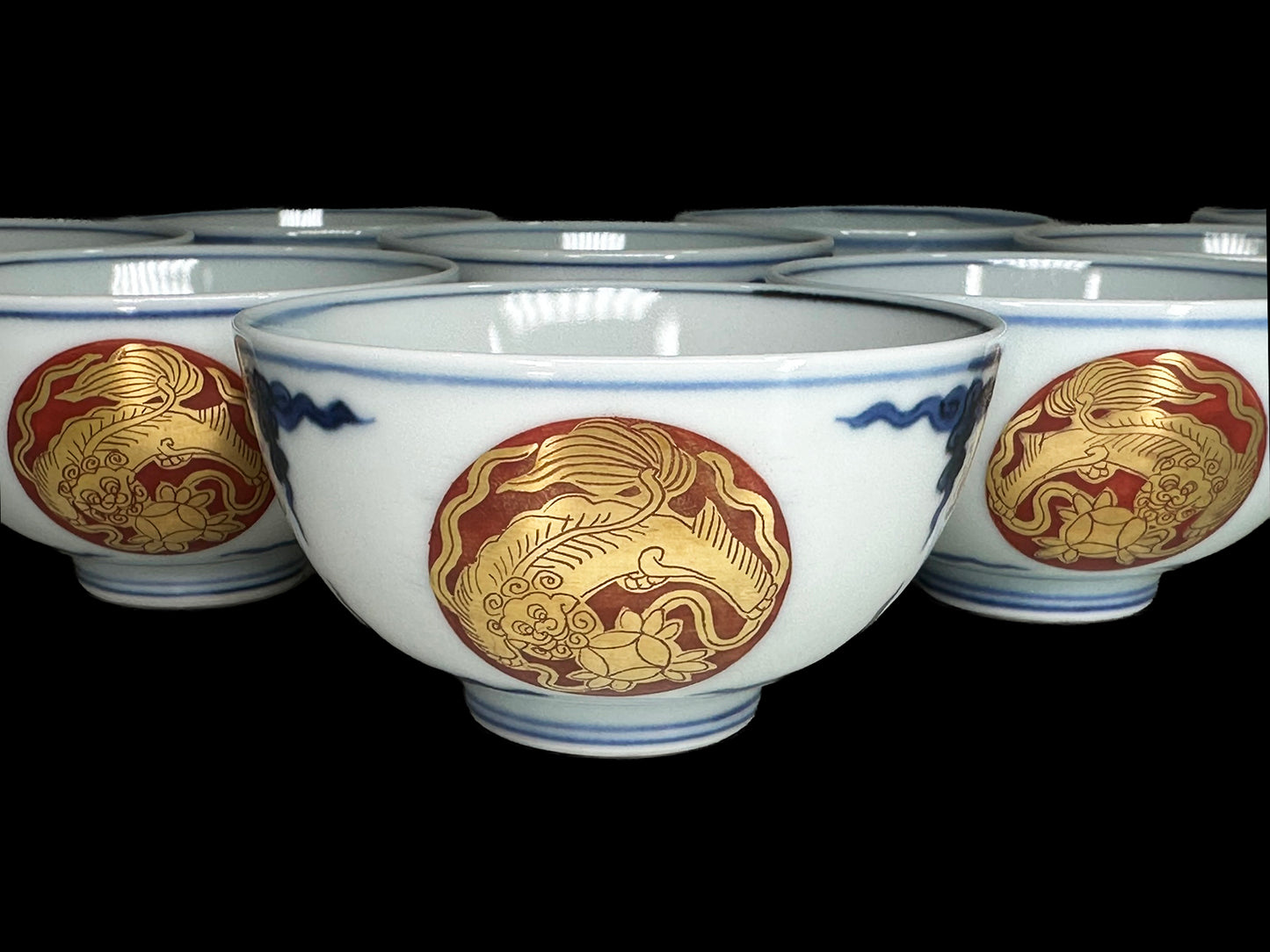 The Zenith of Hospitality: Eiraku Zengoro Tea Bowls. 千家十職「永楽善五郎」 汲出し茶碗（10客）