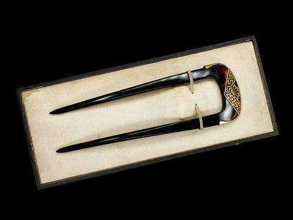 19th Century Tortoiseshell Hairpin with 20K Gold　20金装飾 鼈甲（べっこう）かんざし