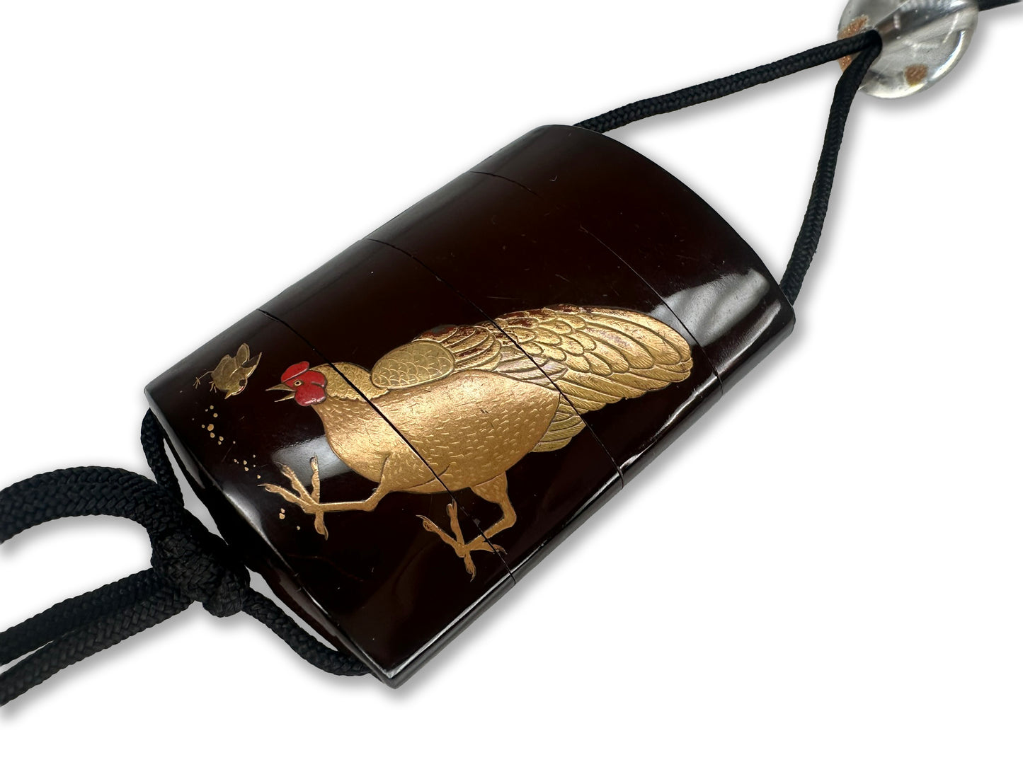 Exquisite 200-Year-Old Inro: A Golden Rooster Masterpiece 200年前の極上の印籠：金で描かれた豪華な鶏の傑作