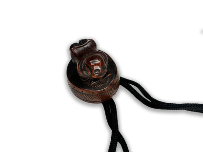 Exquisite 200-Year-Old Inro: A Golden Rooster Masterpiece 200年前の極上の印籠：金で描かれた豪華な鶏の傑作